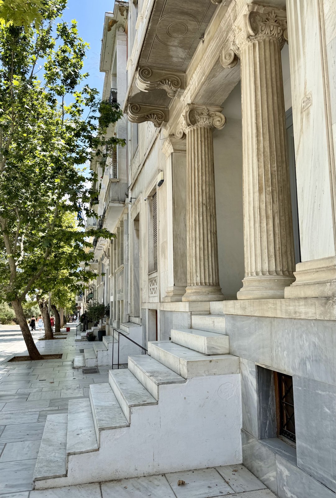 Dionysiou Areopagitou