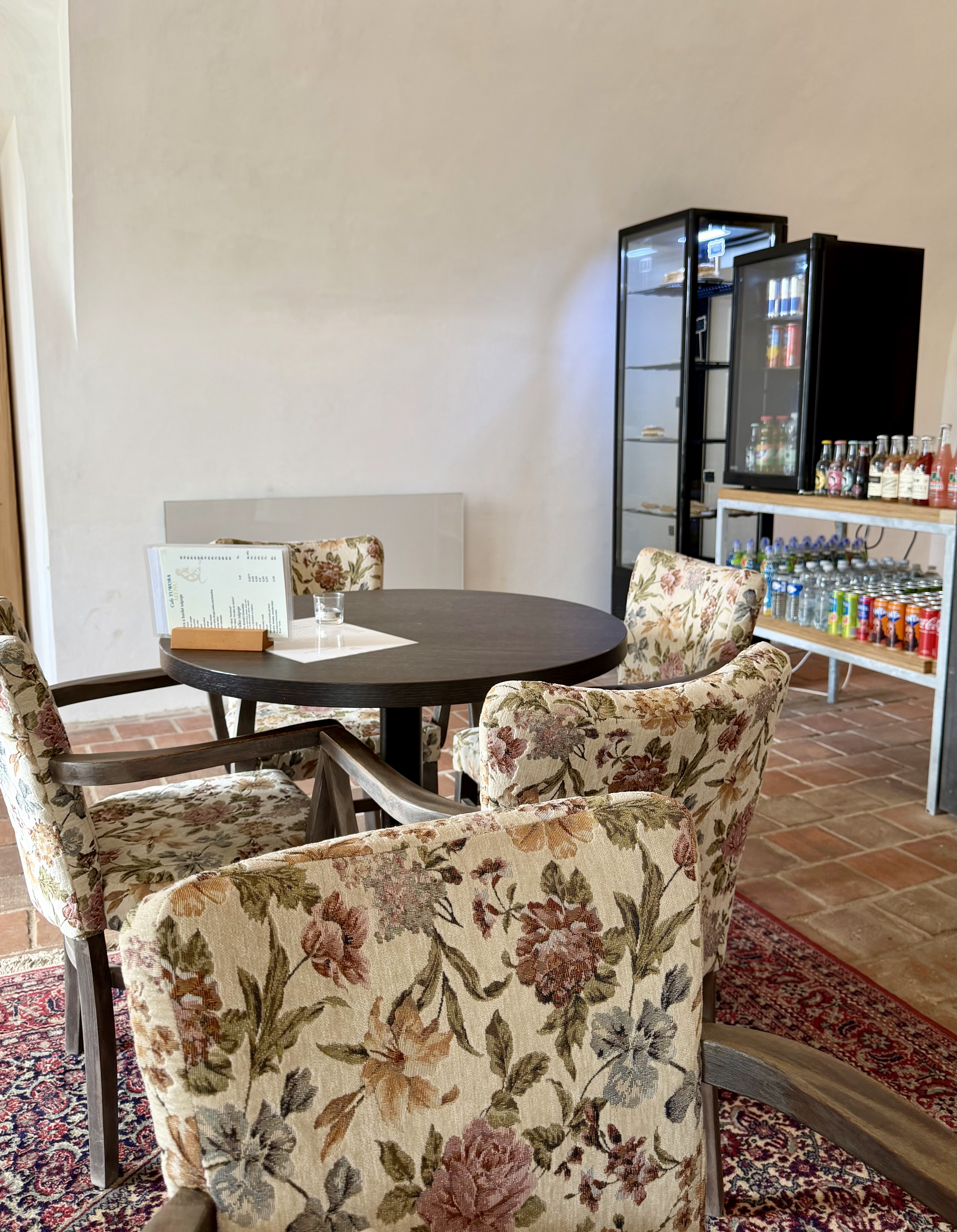 Cafe