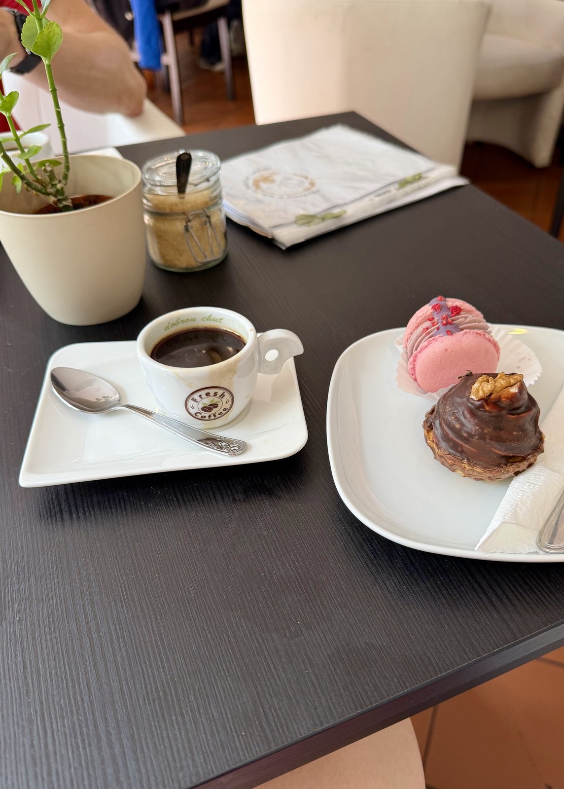 Kavárna & Bistro Joachim Lewidt