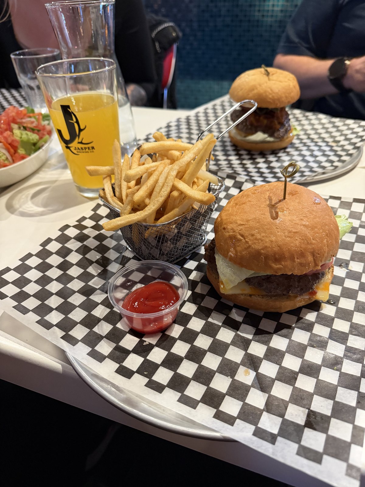 Loulou's