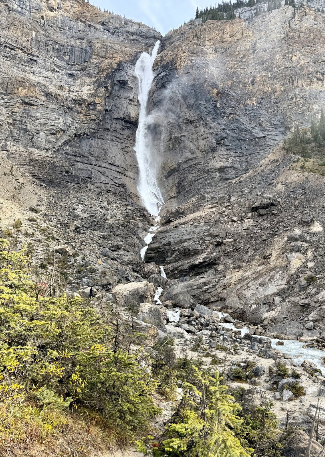 Takakkaw Falls