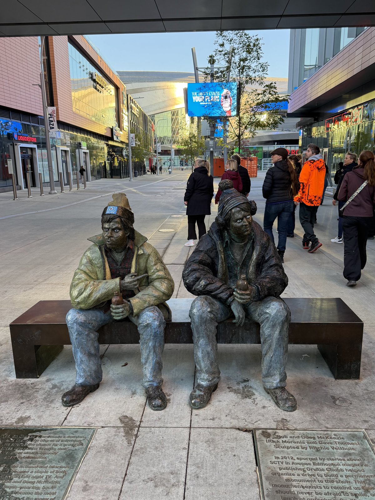 Bob and Doug McKenzie Statue