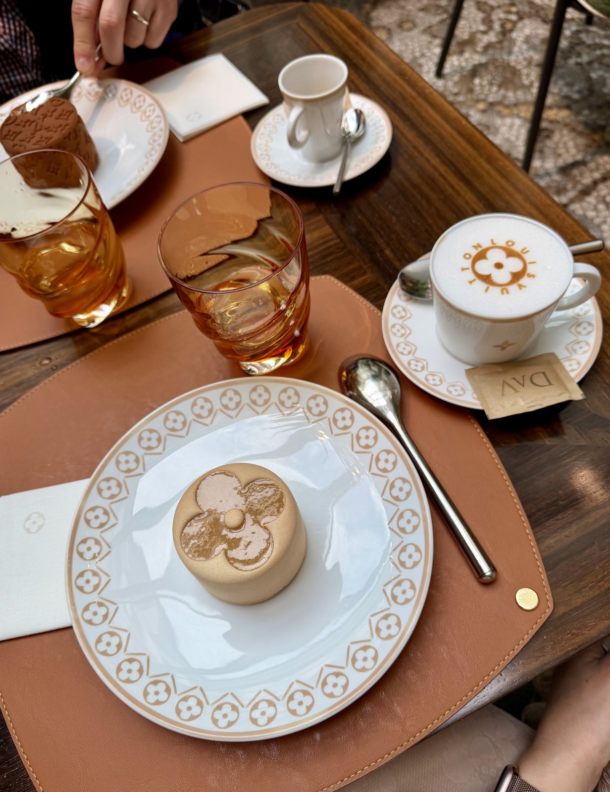 Da Vittorio Café Louis Vuitton