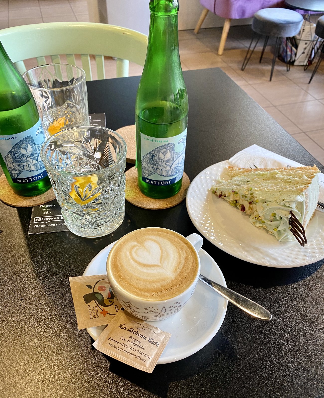 NAKAFE