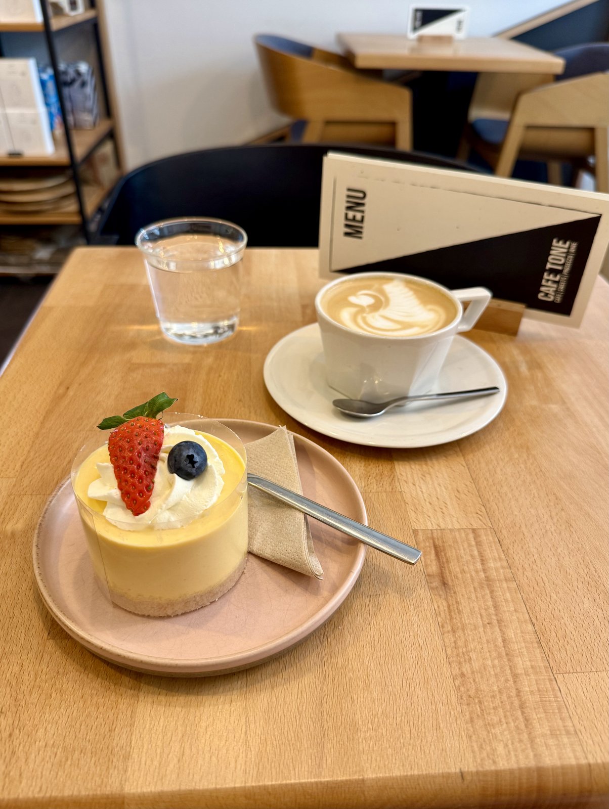 CAFE TONE Lidická