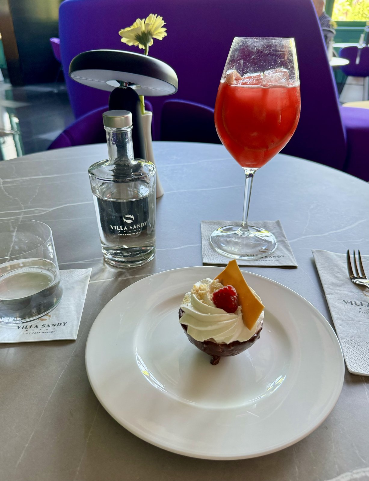 SEVEN RESTAURANT CAFÉ